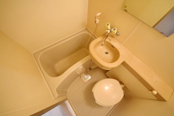 ブルーハイツKの物件内観写真